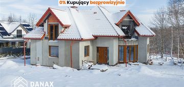 Przestronny 7 pokojowy dom na dużej działce