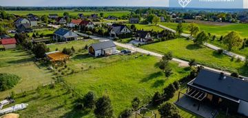 Działka budowlana 1164 m² przy lesie sosnowym!