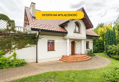 Przestronny, klimatyczny dom na widokowej dzialce