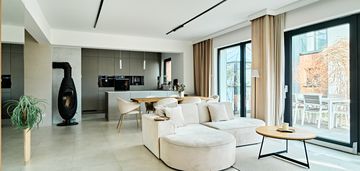 Piękny, nowoczesny dom w czaplach