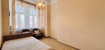 2 pokoje | balkon | 1 piętro | stare miasto