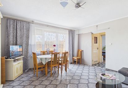 Dom z ogrodem i tarasem | 6 pokoi | pękanino