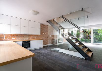 Loftowy segment z tarasem na starówce!