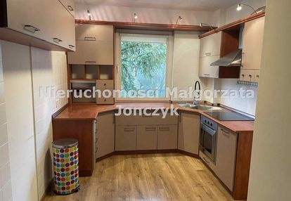 Sprzedam mieszkanie i piętro osiedle południe