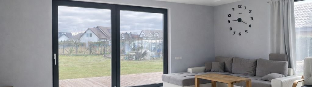 Dom w zielonej, nadmorskiej okolicy