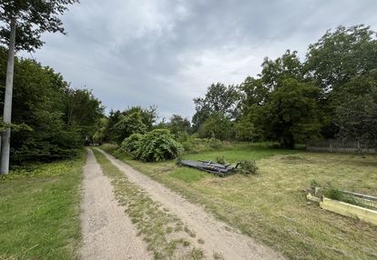 Atrakcyjna działka 7 arów – siedlce