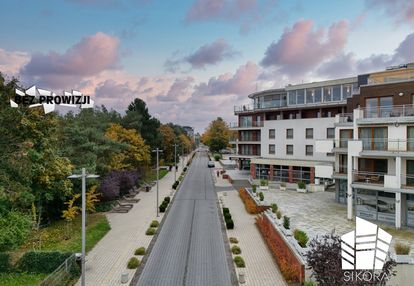 Przy plaży | maloves