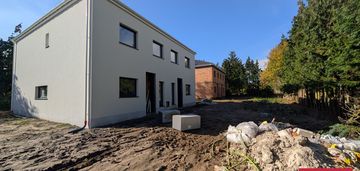 Wygodne, rodzinne bliźniaki na sprzedaż