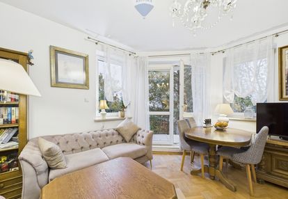 2 pokoje z balkonem i garażem – mysiadło, borówki