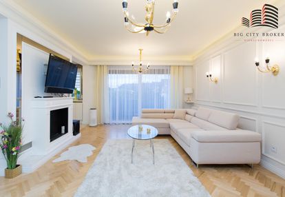 Dwupoziomowy apartament 120m² z ogródkiem.