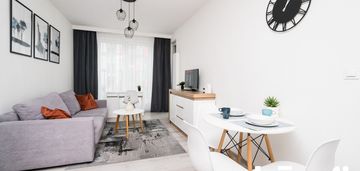 Dwupokojowe mieszkanie z balkonem/ krowodrza