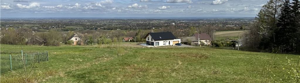 Działka leśna w górach, idealna na wypoczynek.