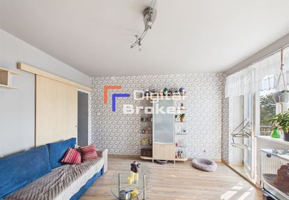 Romanowska*do odświeżenia*3 pokoje*garderoba