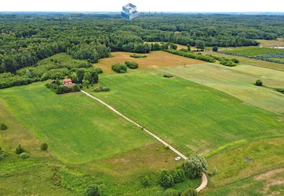 Osiedle przy rozległym kompleksie leśnym