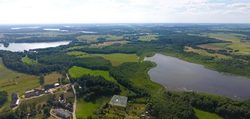 Działka w otulinie jezior.